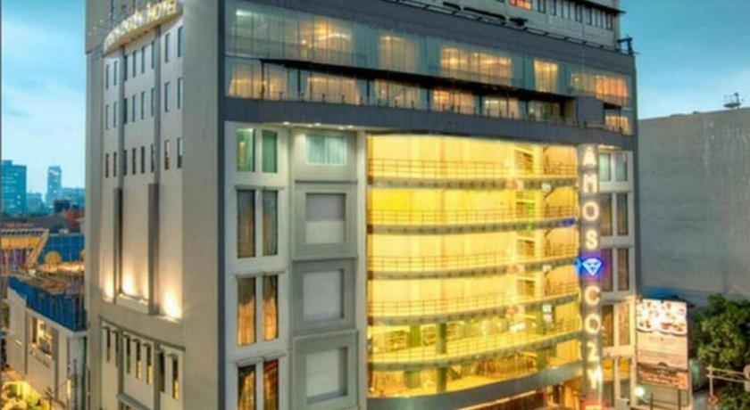 Amos Cozy Hotel Melawai Jakarta Exterior photo